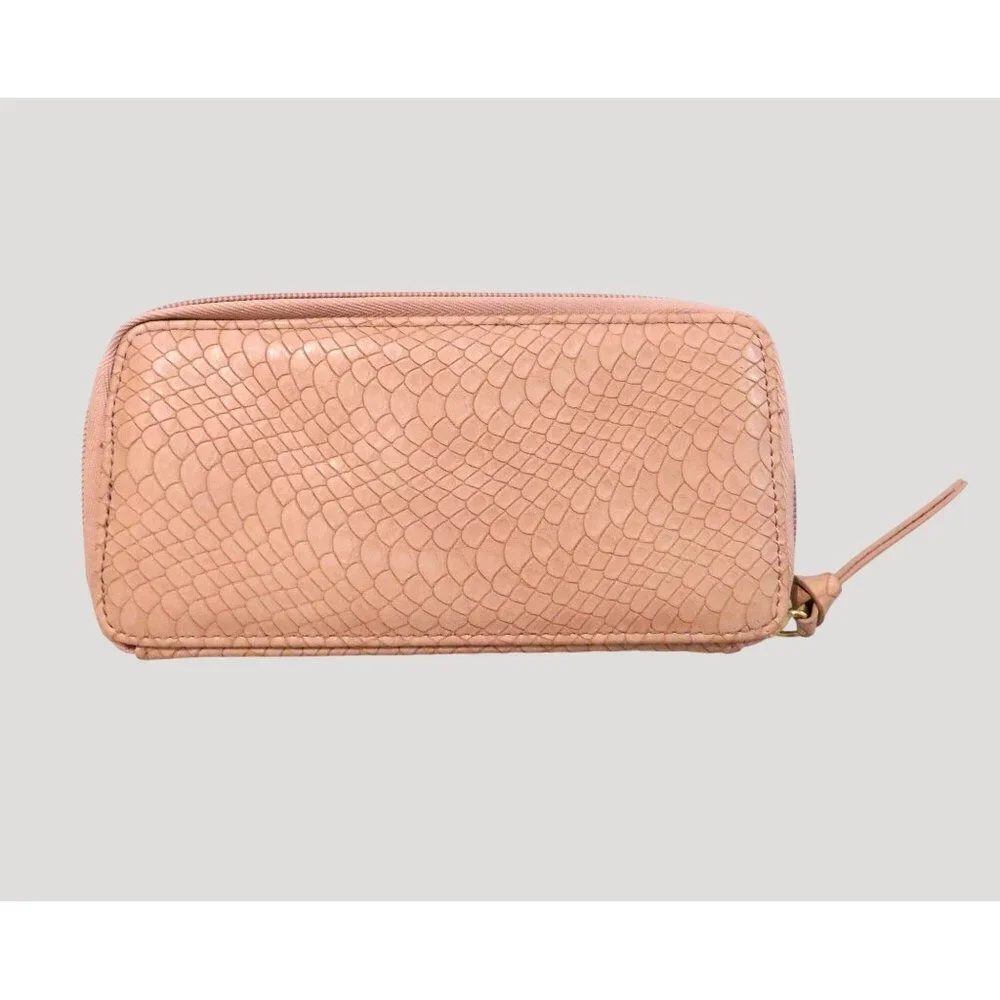 Hudson & Bleecker Wallet Pink Faux Snakeskin Zip Around 7.5"x3.5"x1" - Picture 3 of 6